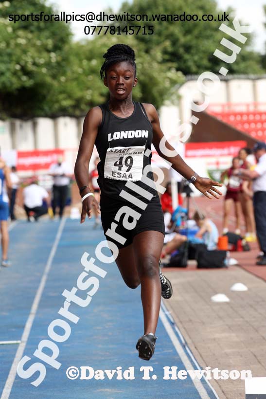 Junior girls long jump, 2015 English Schools Track and Field Champs., Gateshead Stadium. Photo: David T. Hewitson/Sports for All Pics